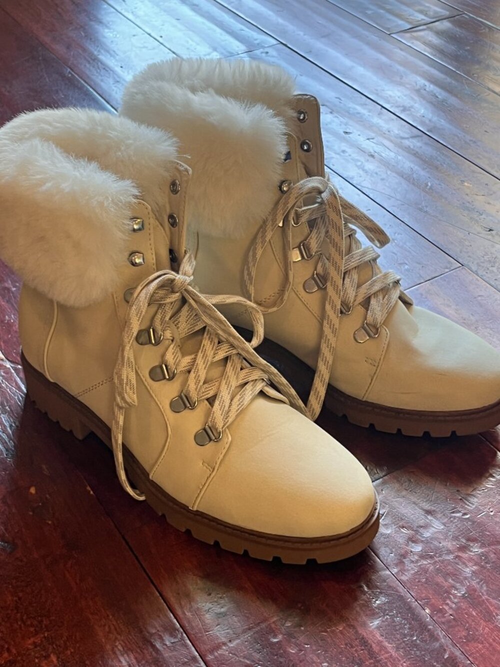 Esprit Jesse Cream Faux Fur Cuff Lace Up Hiker Boots Women’s 9.5 Lug Sole Winter